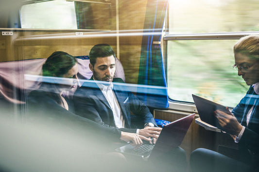 Onlinekurs: Informationssicherheit auf Reisen